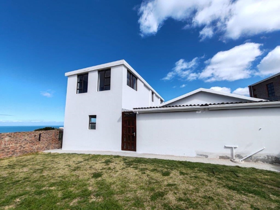 4 Bedroom Property for Sale in Dana Bay Western Cape